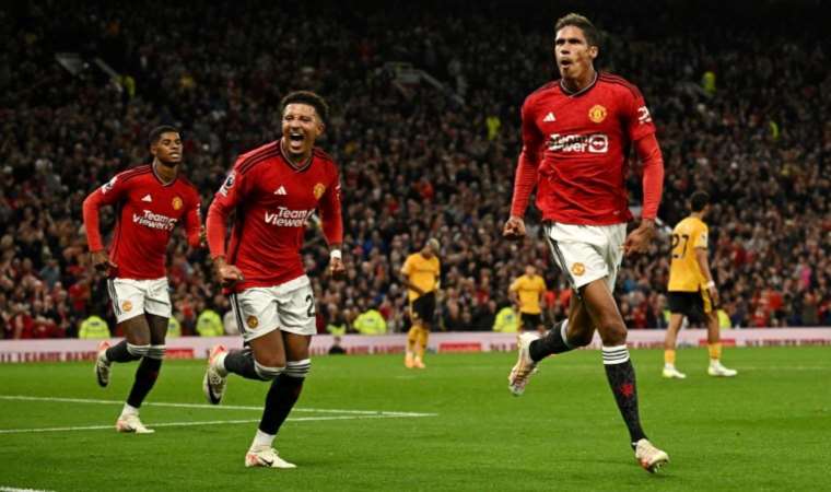 Manchester United Rakibi Wolverhamptonı tek golle geçti