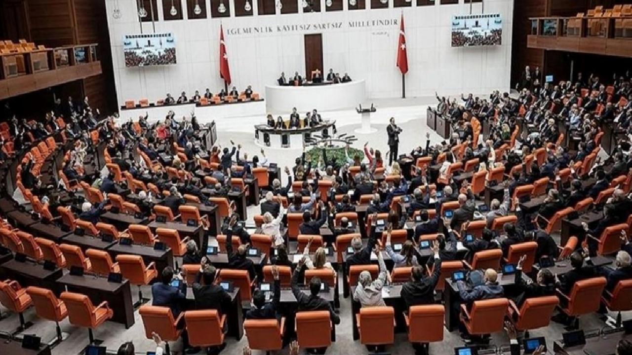 Meclis bugün açılıyor İşte milyonların hayatını etkileyecek kararlar