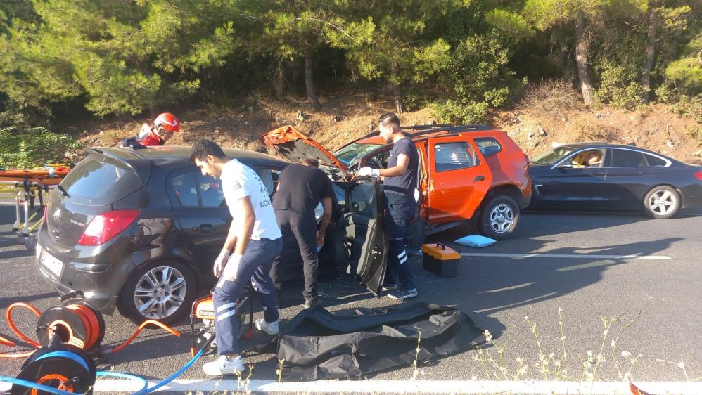 Muğlada trafik kazası 2 ölü 2 yaralı