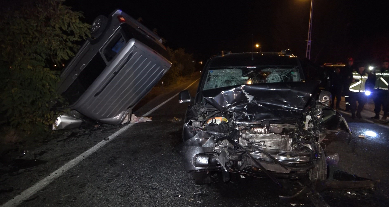 Elazığda trafik kazası 1 ölü 3 yaralı