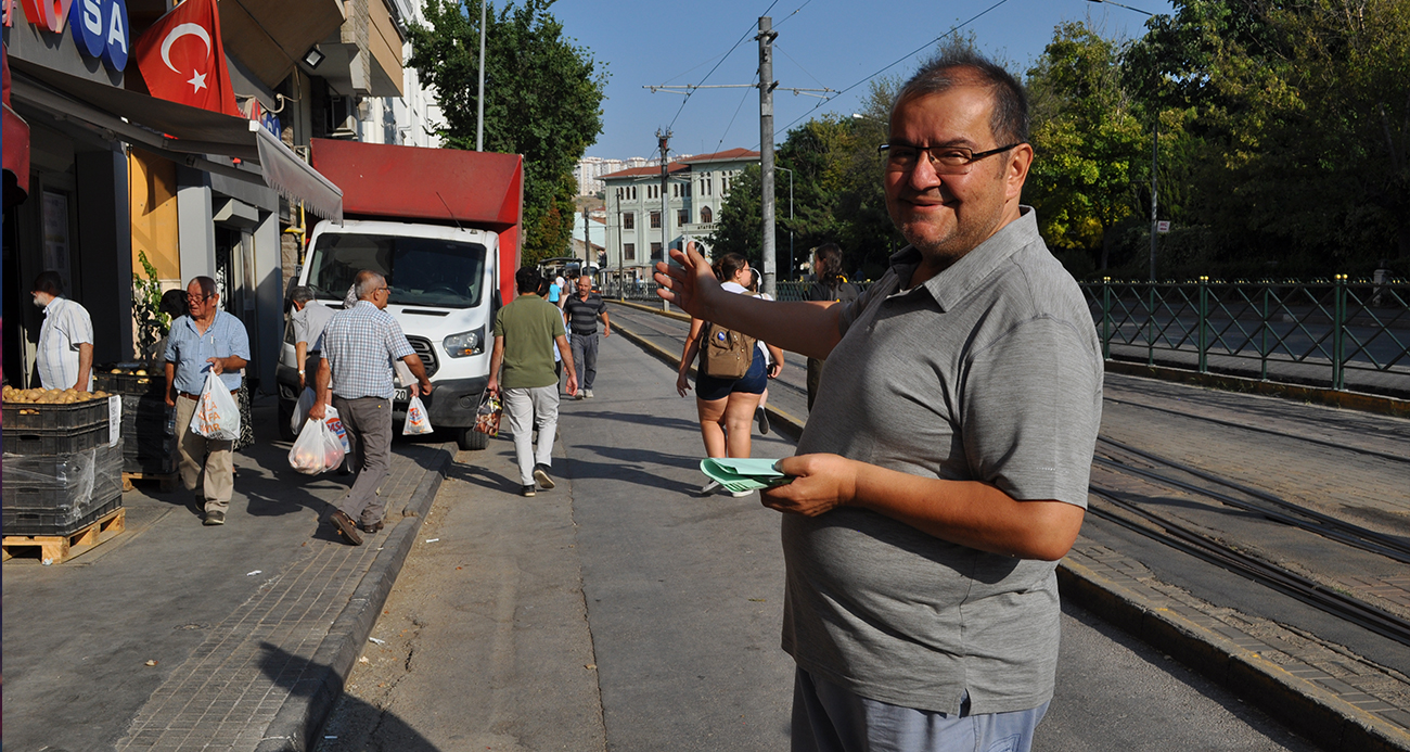 Zabıtalarla problem yaşayan fırıncı kaldırıma cep yapılmasını istiyor