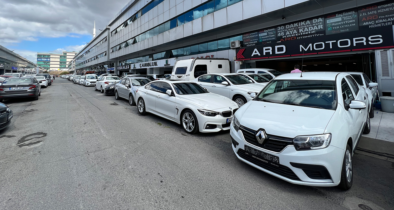 İkinci el lüks otomobillerde satışlar tamamen durdu