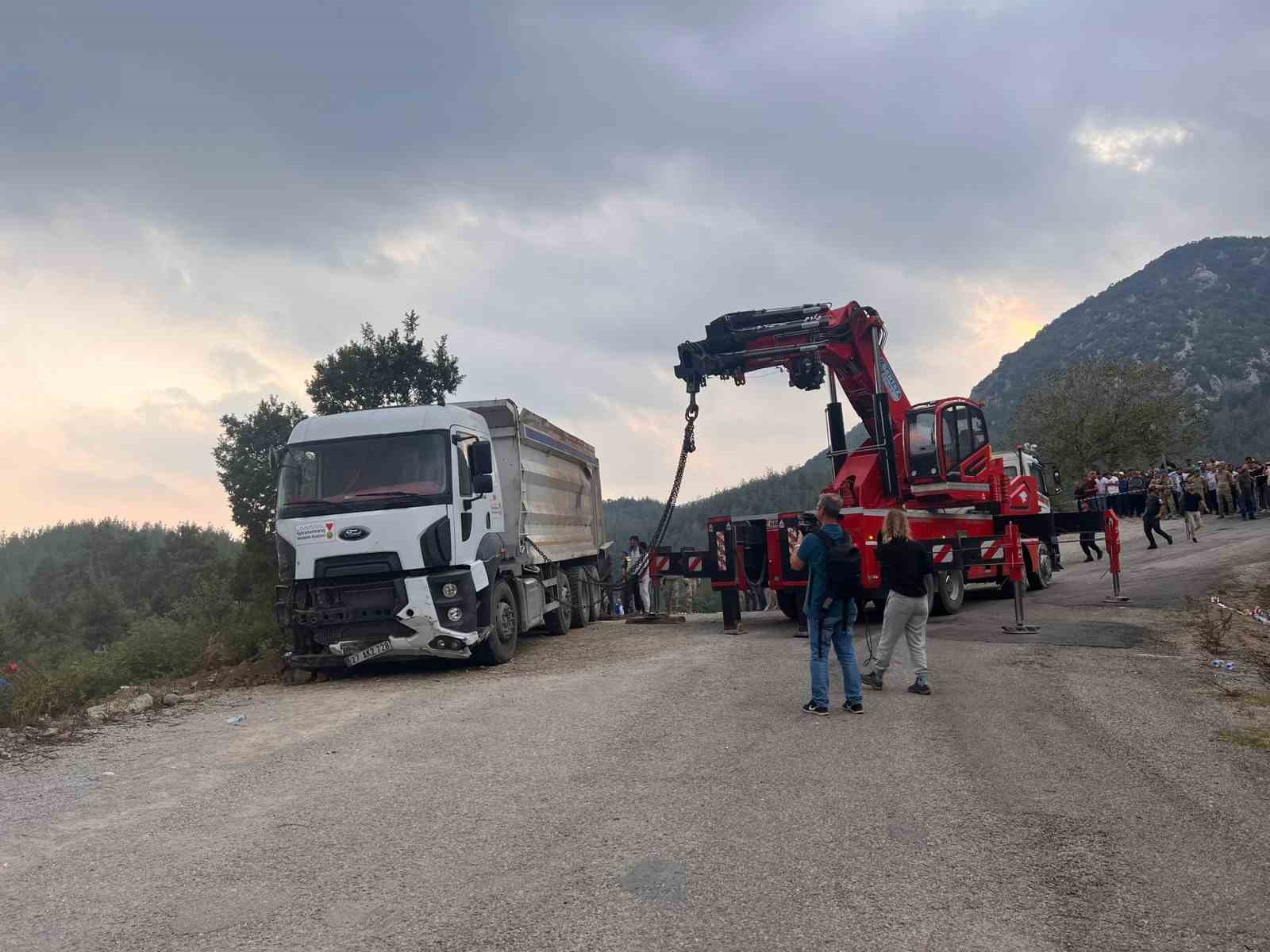 Kahramanmaraştaki feci kazada ölü sayısı 6ya yükseldi